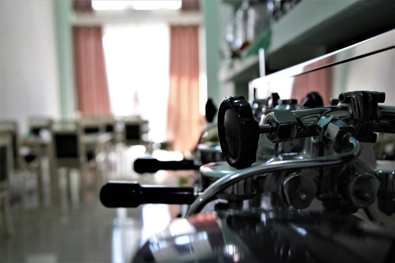 Hotel Veliera Durres Luaran gambar